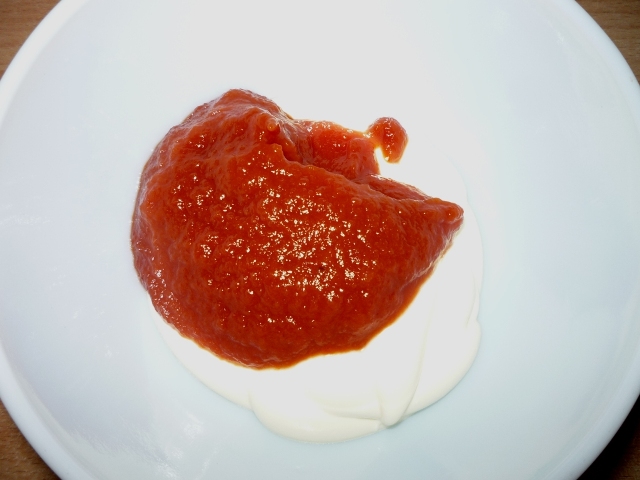 готовим томатно-сметанный соус