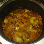 Фото рецепта: "Овощное рагу с картофелем и фасолью" в мультиварке