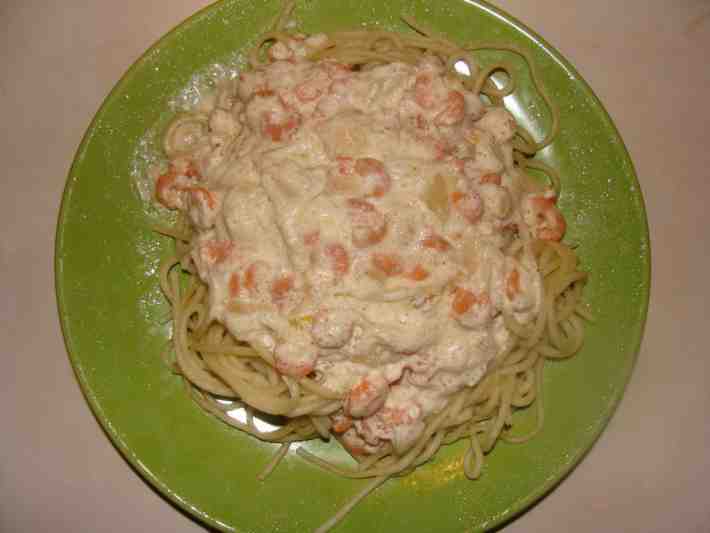 Рецепт для мультиварки - Спагетти с креветками в чесночном соусе