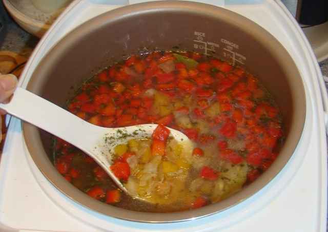 "Суп овощной с курицей" в мультиварке Philips. Готовое блюдо в мультиварке