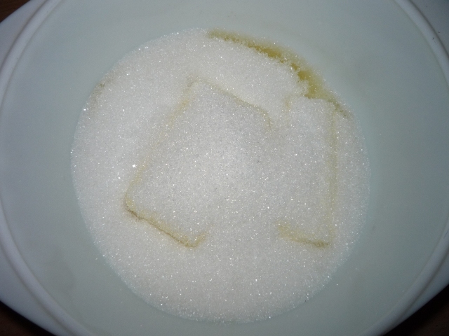 Творожный кекс приготовление всыпаем сахар
